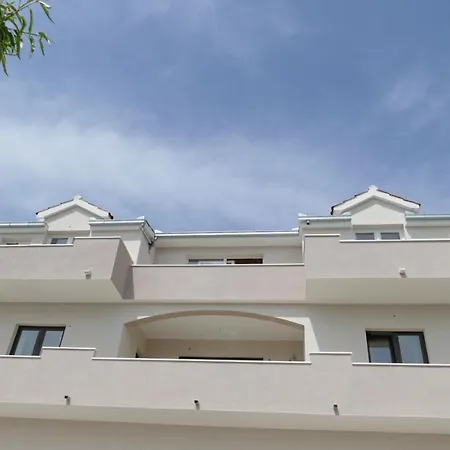 With Parking Space Klis, Split - 16979 * Klis