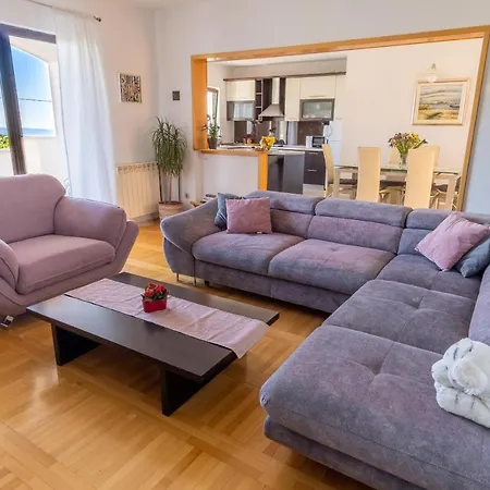 Apartment With Parking Space Klis, Split - 16979 *